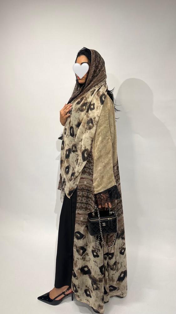 S07 عباية شيفون بنقشة بنية فخمة موديل