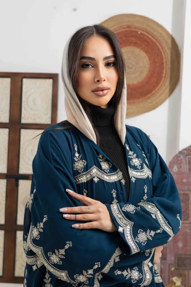 c9cfbcec-ba5c-4268-99ea-44cd5a4b7890-666.66666666667x1000-H8uSs9KkI6agFI947mrIK6eEIDdtlPE846VBk2ke (1).webp