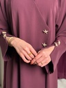 عباية بلون عنابي مع أزرار برونز