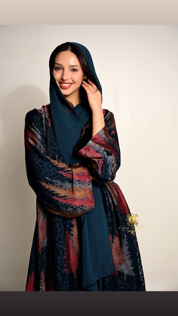 عباية صيفية غسق الغابة بنقشة الأشجار