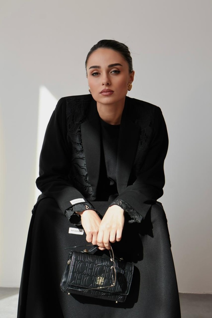 بليزر ورد دانتيل