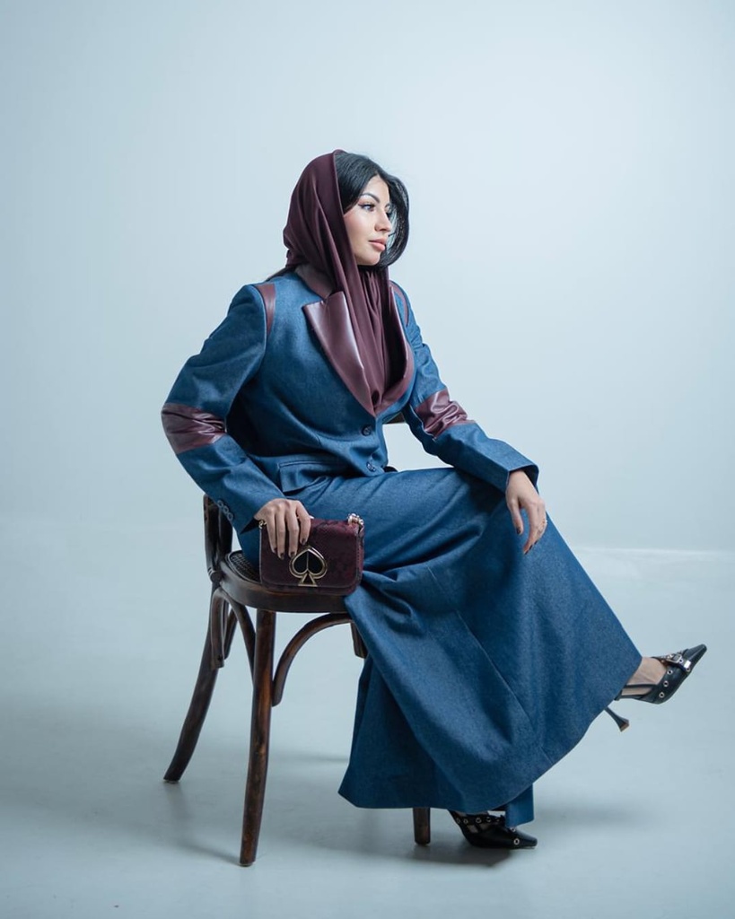 حزراء بليزر