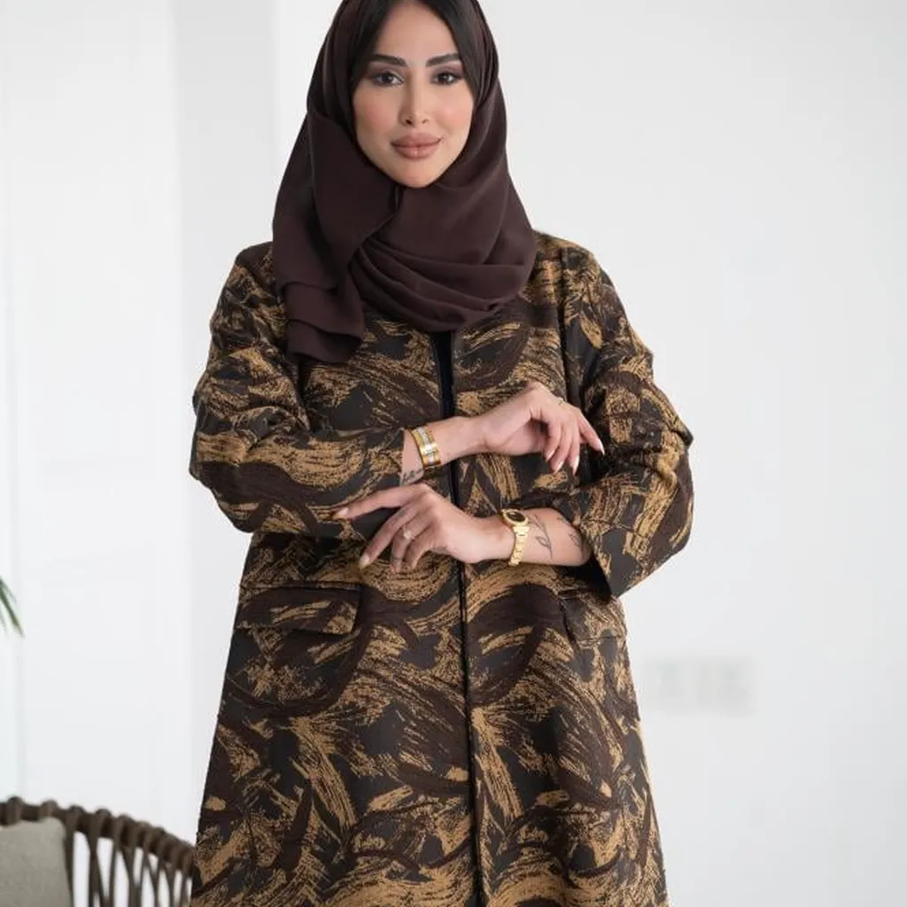 درجات البني الأنيق