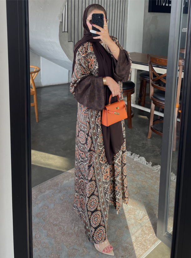 Limited Brown (50, S)