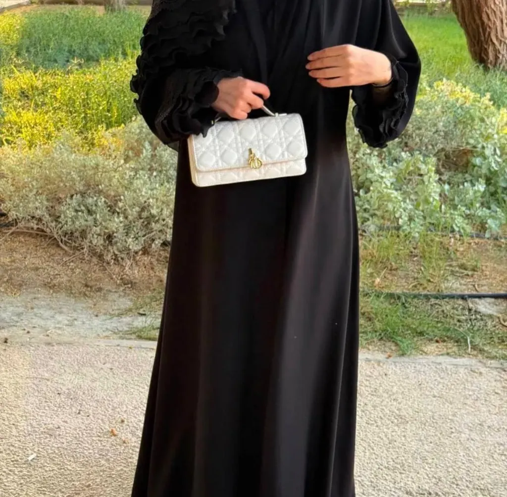 عباية نورا (50, S, سهرة)