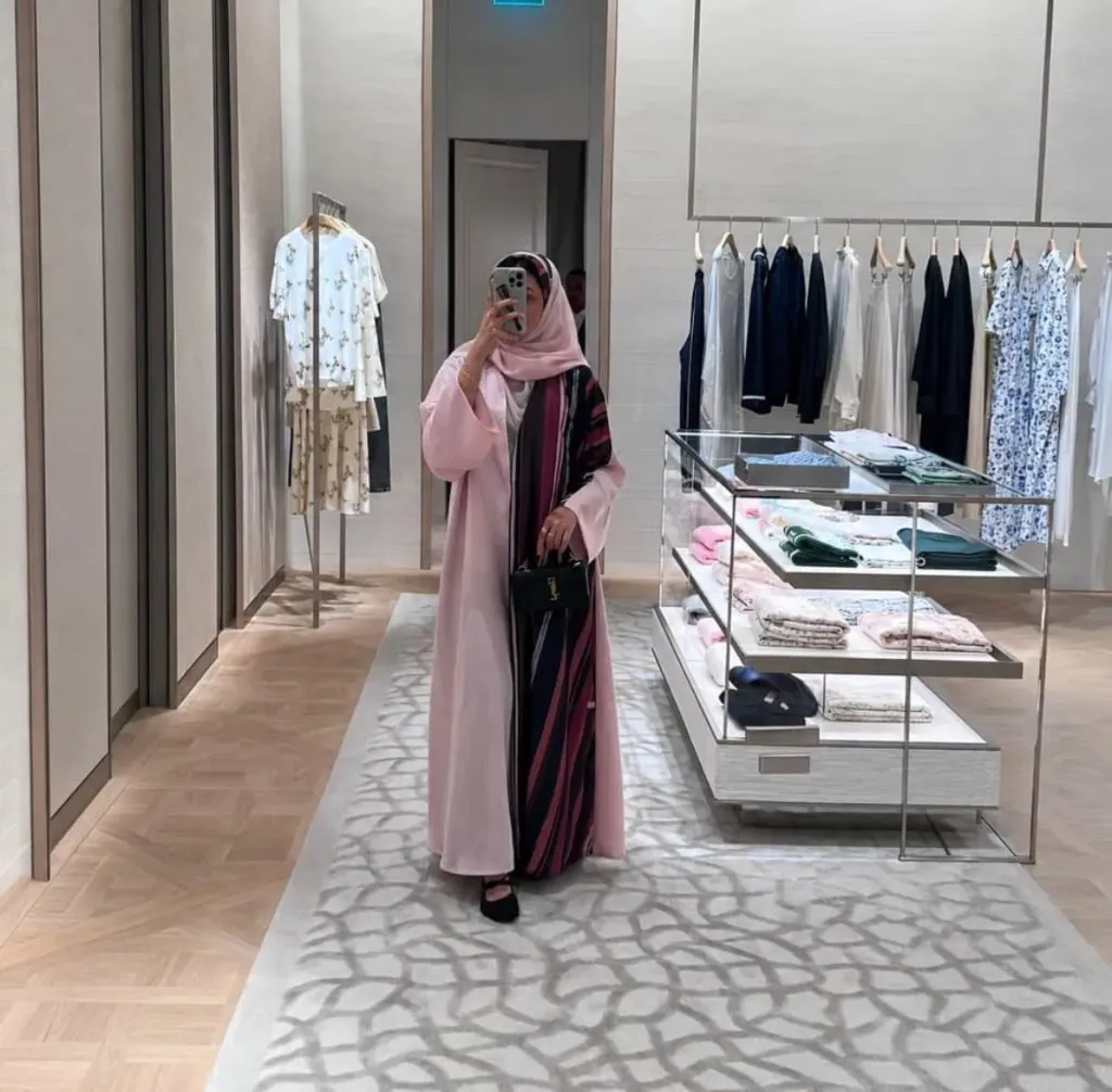 عباية الهنوف