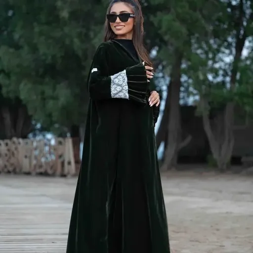 قماش مخملي زيتي ناعم يمنح إطلالة راقية (52)
