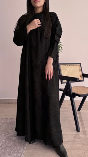 جاكار اسود