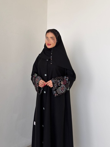 عباية كريب اللمار الأصلي مع لمسة مخمل بتطريز أنيق
